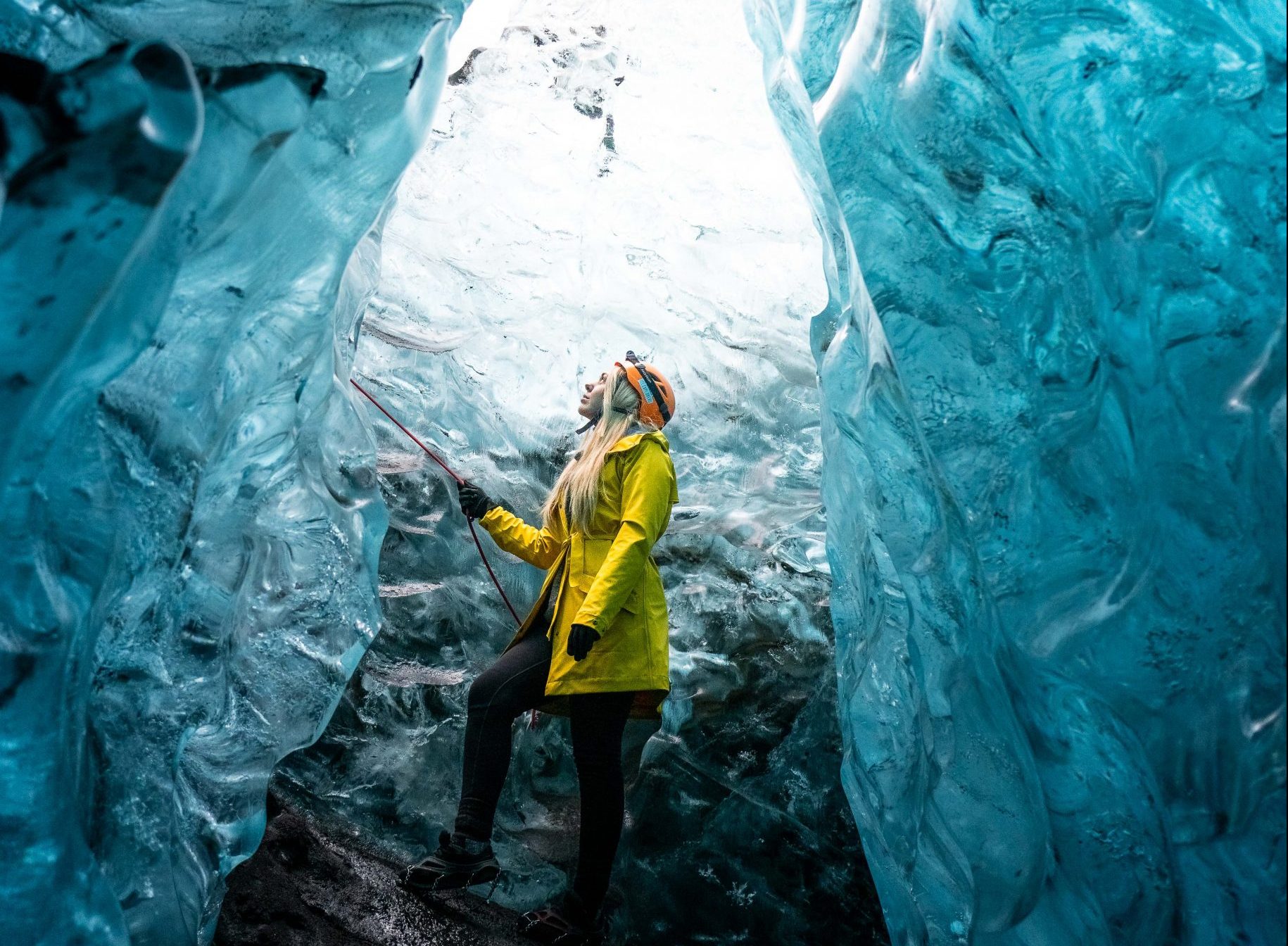 GLACIER TOURS